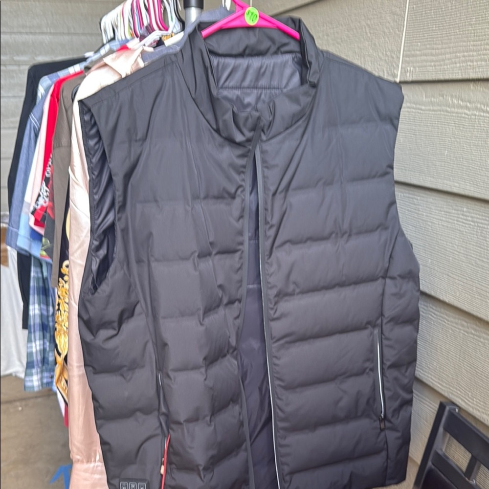 Men's Stylish Charcoal Puffer Vest